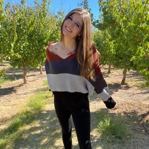 Meet your Posher, Hannah